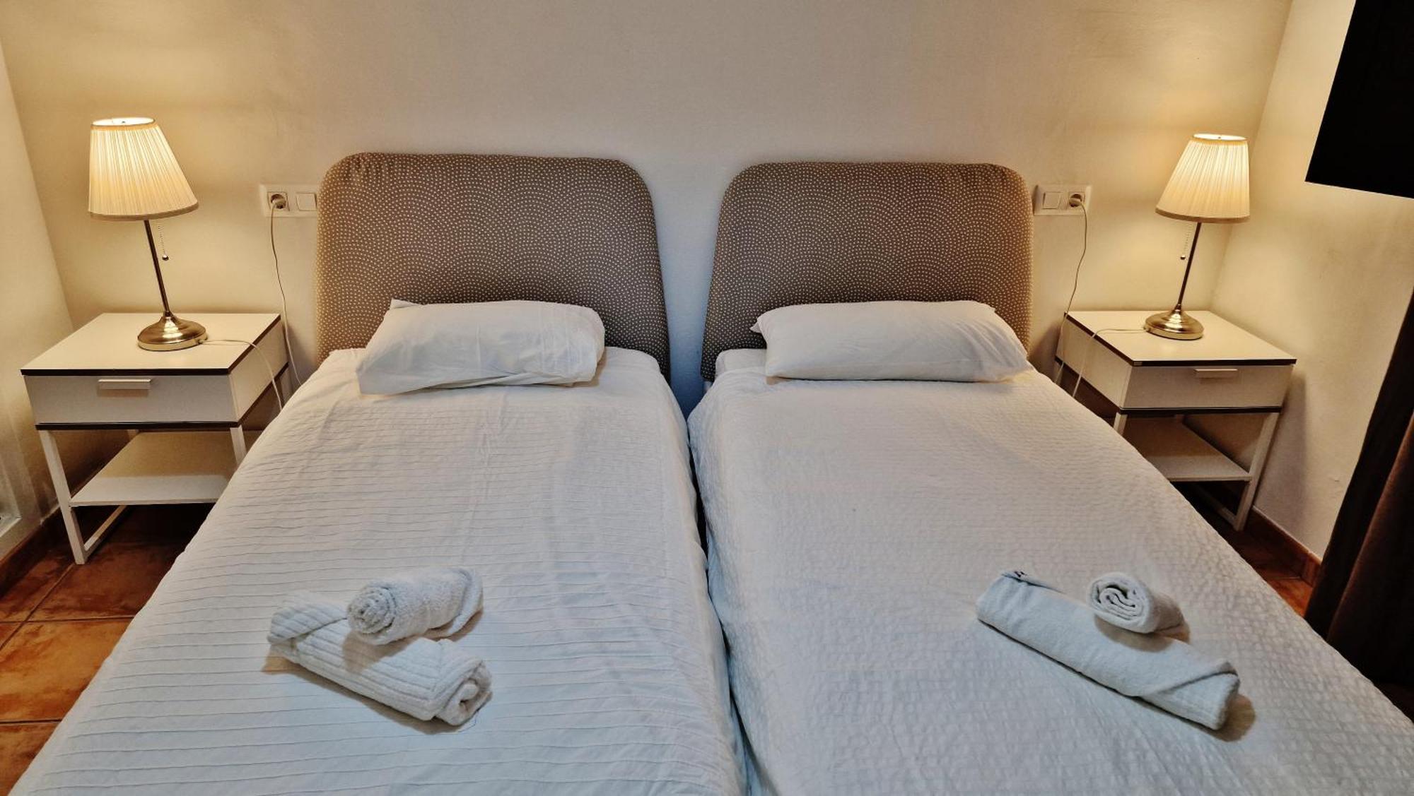 Apartamento Velez Nazari Vélez de Benaudalla Habitación foto